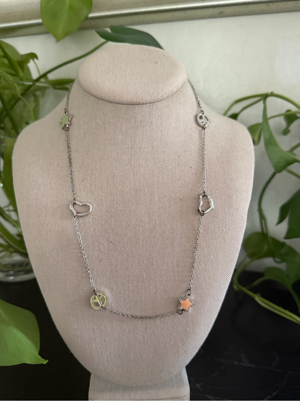 Vintage Silver Peace Sign Hearts & Stars Charm Necklace Necklace